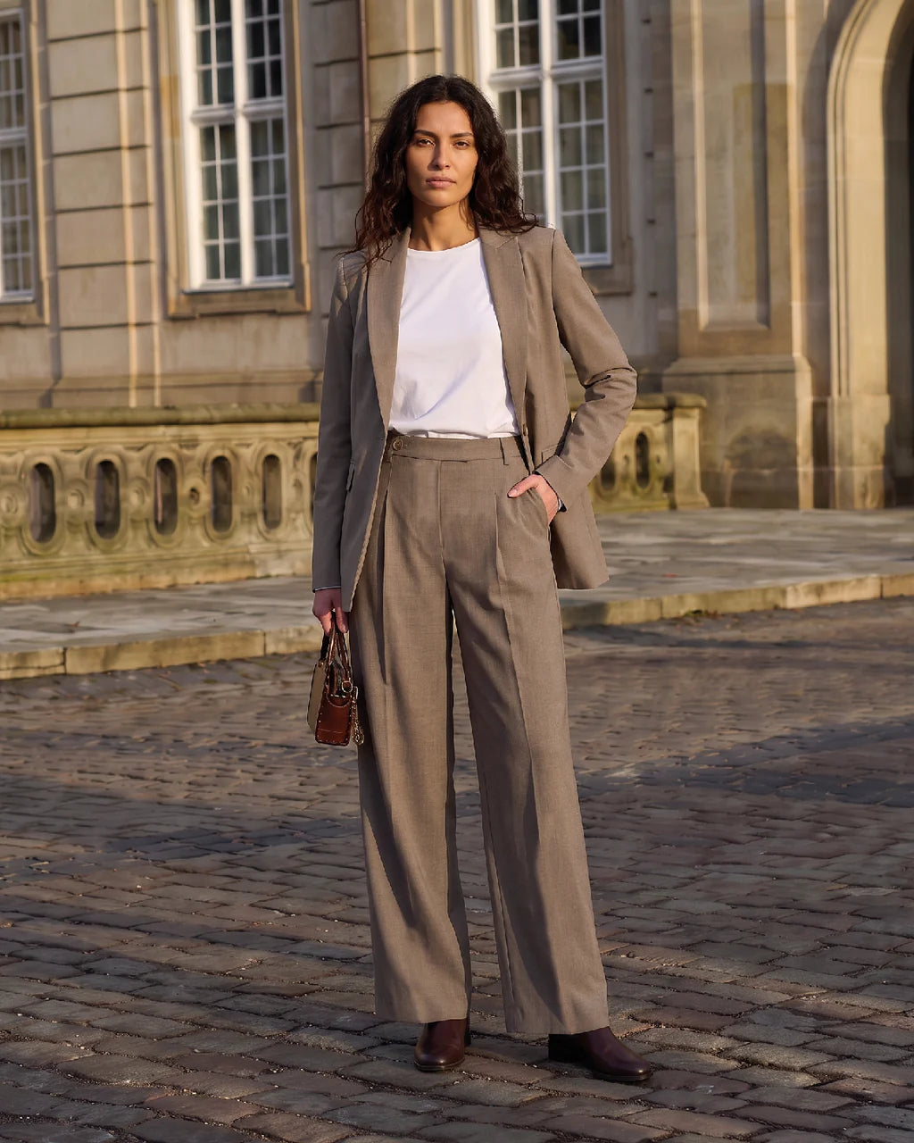 La Rouge Trine -housut, harmaanbeige